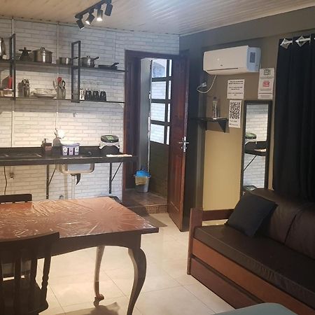 Casa No Centro De Foz! Ar-Condicionado, Smart Tv, Wi-Fi, Cozinha, Ventilador E 4 Camas Foz do Iguaçu Exterior foto