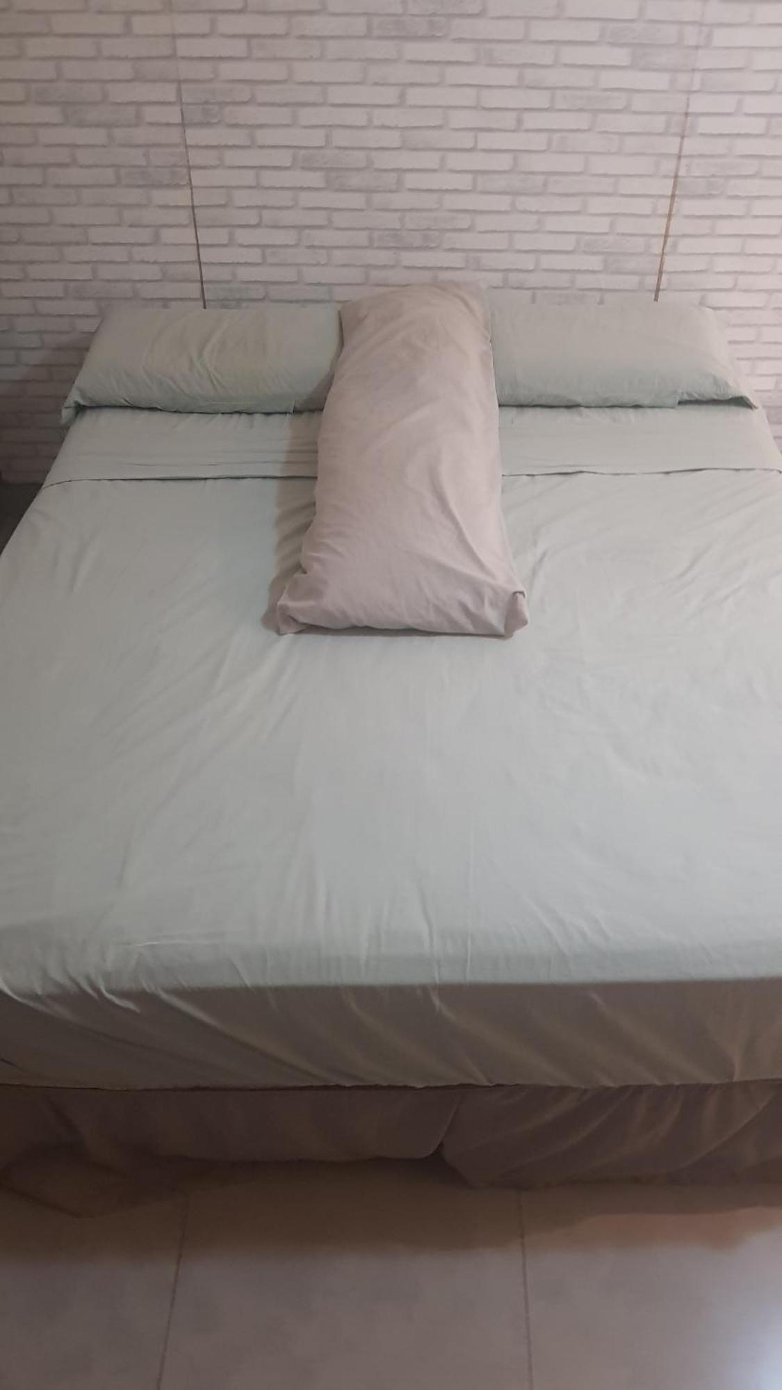Casa No Centro De Foz! Ar-Condicionado, Smart Tv, Wi-Fi, Cozinha, Ventilador E 4 Camas Foz do Iguaçu Exterior foto