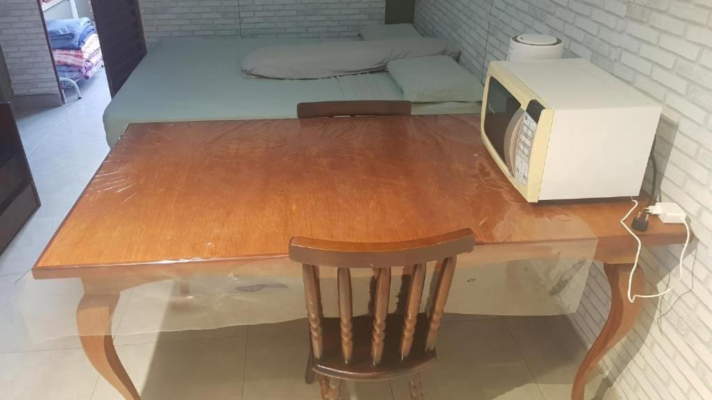 Casa No Centro De Foz! Ar-Condicionado, Smart Tv, Wi-Fi, Cozinha, Ventilador E 4 Camas Foz do Iguaçu Exterior foto