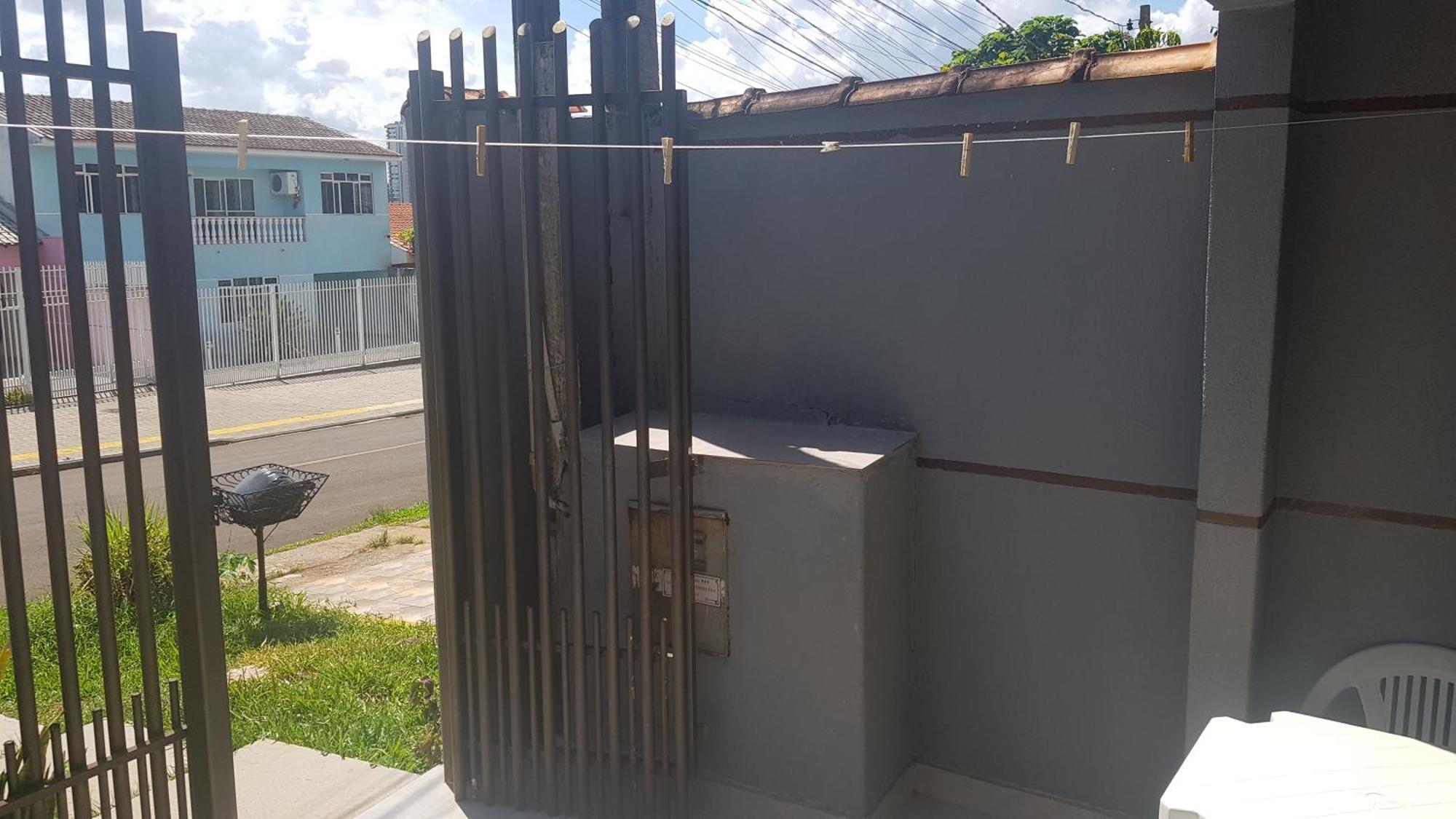Casa No Centro De Foz! Ar-Condicionado, Smart Tv, Wi-Fi, Cozinha, Ventilador E 4 Camas Foz do Iguaçu Exterior foto
