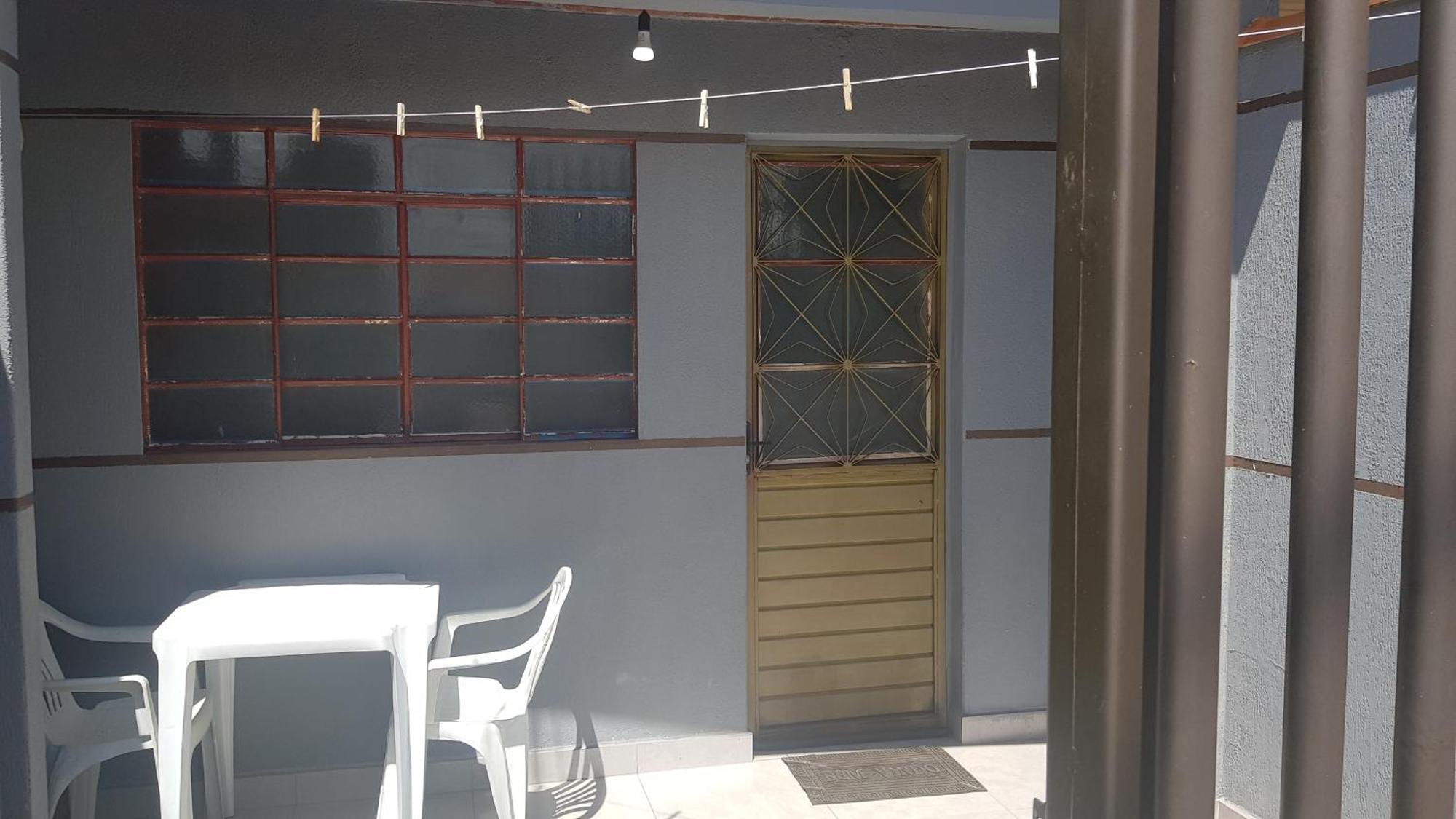 Casa No Centro De Foz! Ar-Condicionado, Smart Tv, Wi-Fi, Cozinha, Ventilador E 4 Camas Foz do Iguaçu Exterior foto